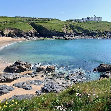 The Mounts Bay Inn Mullion Bagian luar foto