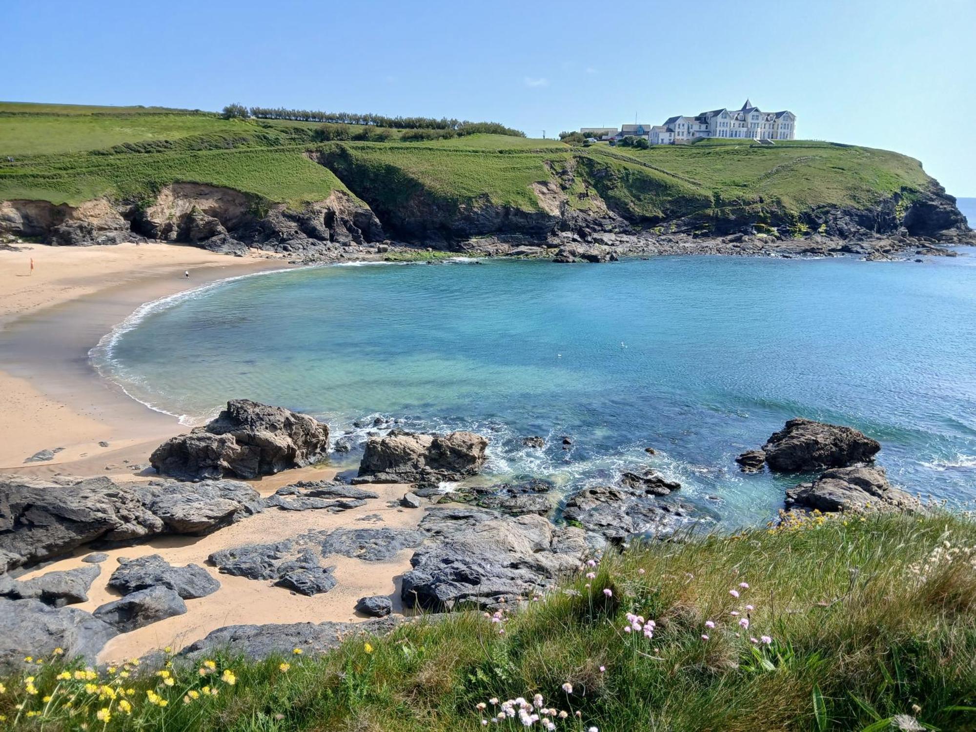 The Mounts Bay Inn Mullion Bagian luar foto
